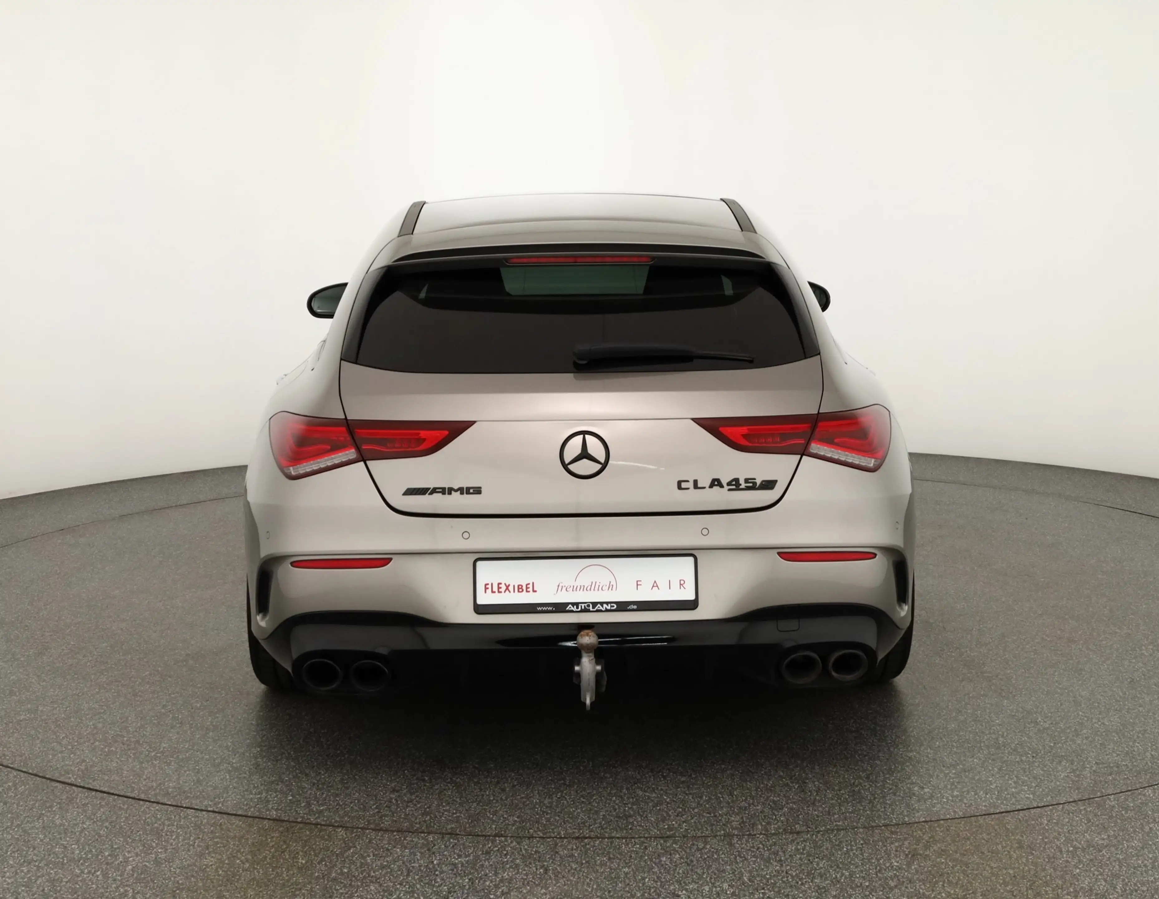 Mercedes-Benz CLA 45 AMG Shooting Brake 4Matic Panorama Kamera — photo 4