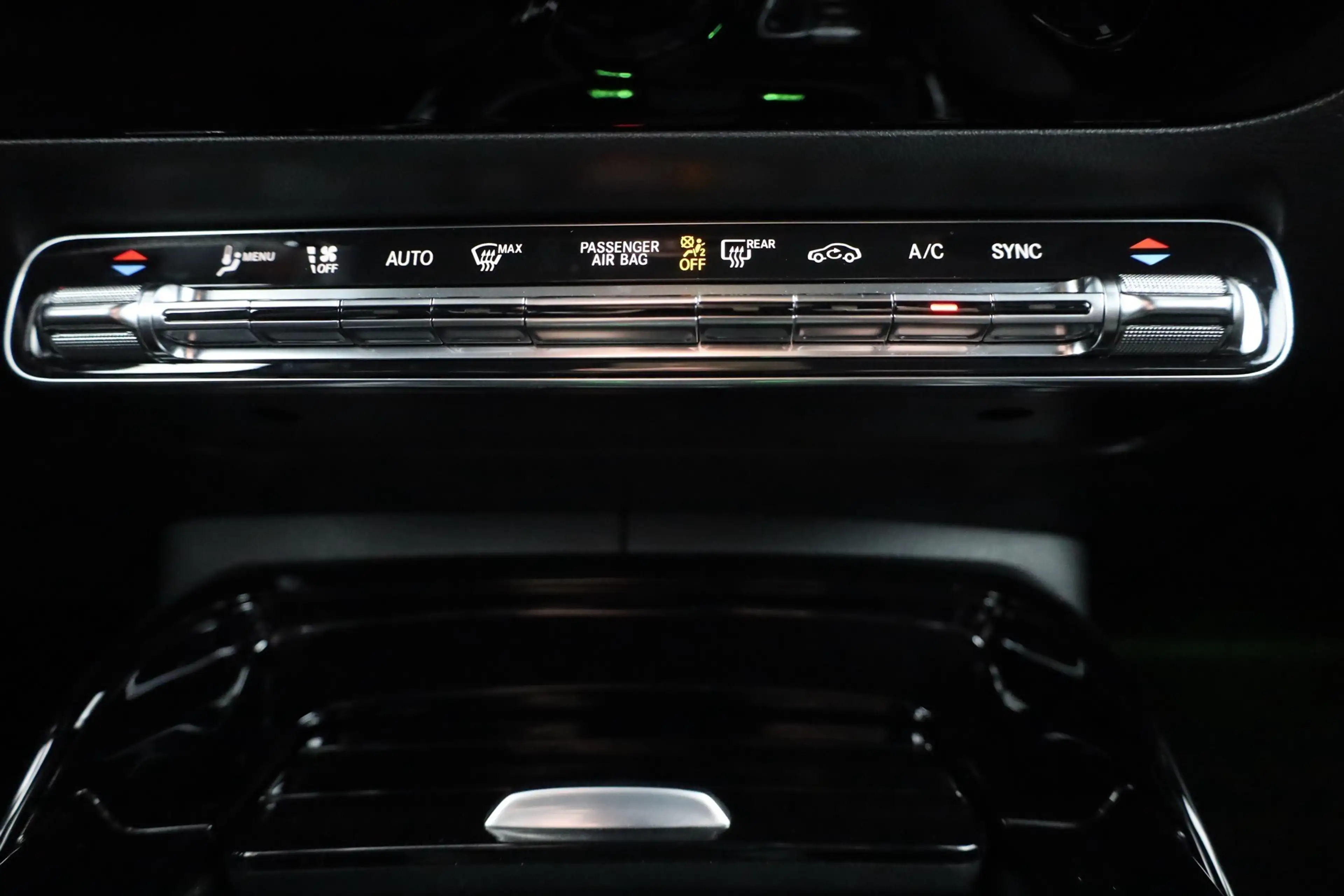 Mercedes-Benz CLA 45 AMG Shooting Brake 4Matic Panorama Kamera — photo 23