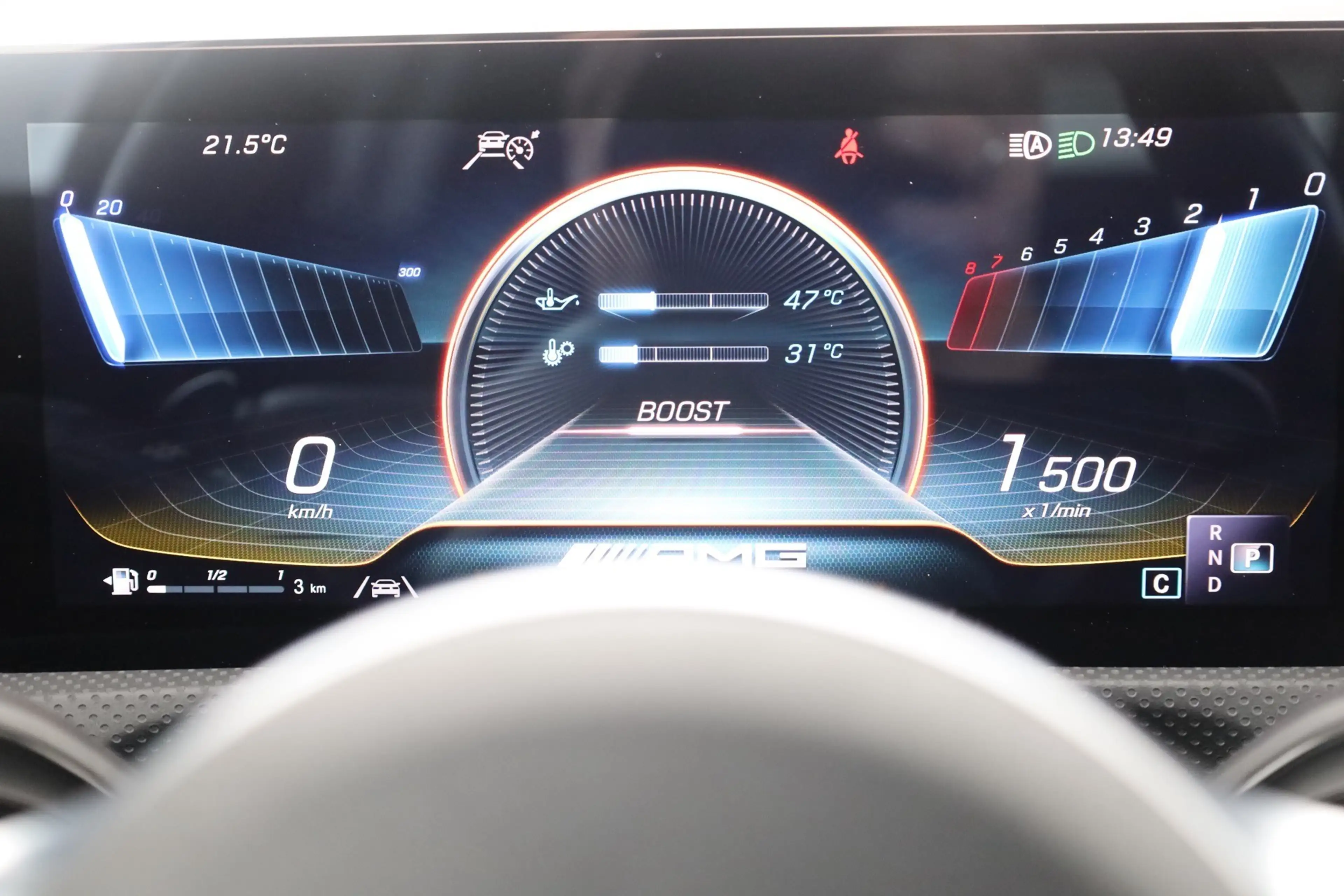 Mercedes-Benz CLA 45 AMG Shooting Brake 4Matic Panorama Kamera — photo 14