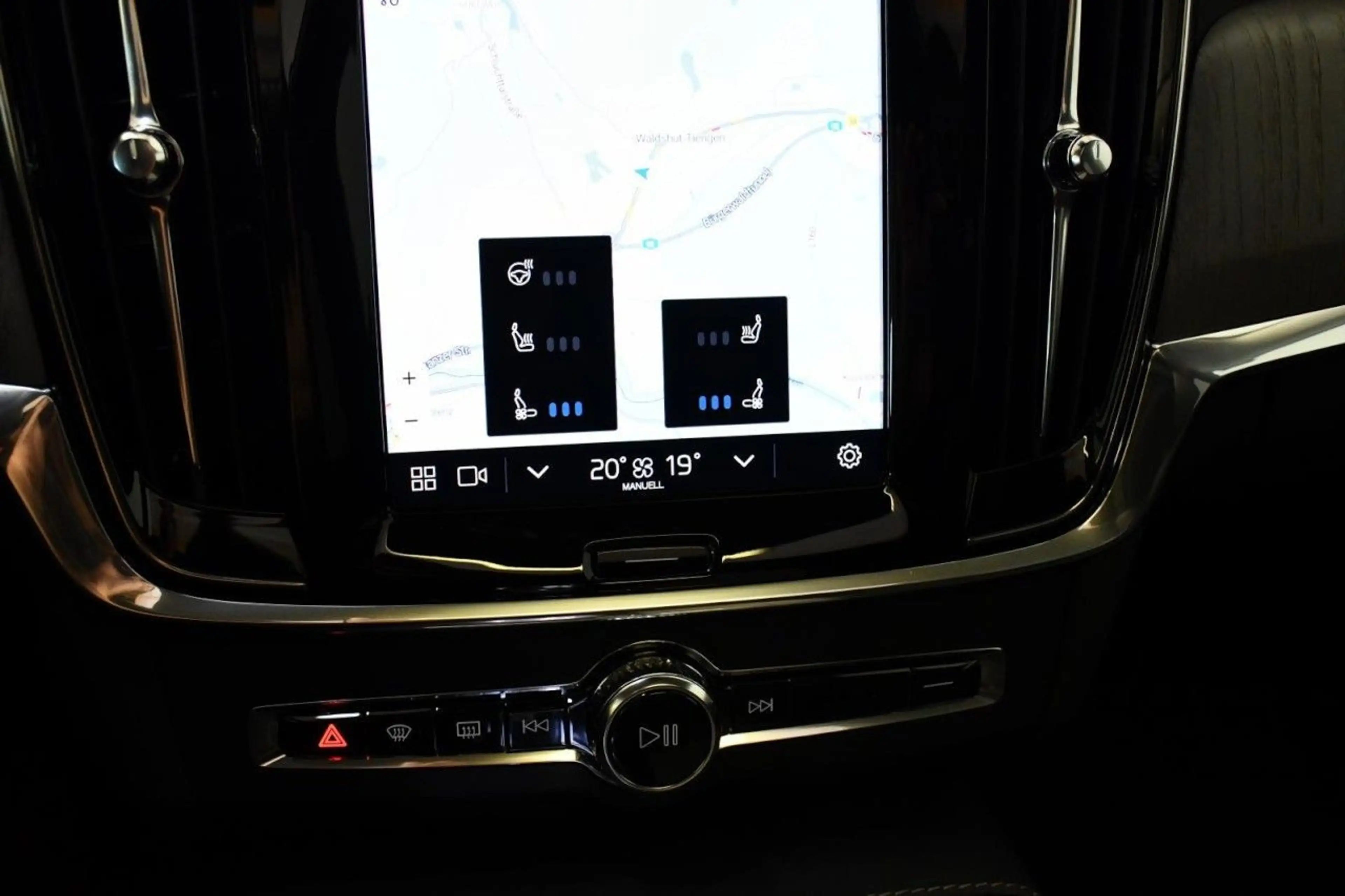 Volvo V90 Ultimate Bright HuD*360*PAN*ST.HZ*H&K*BeLÜF Klima — photo 15