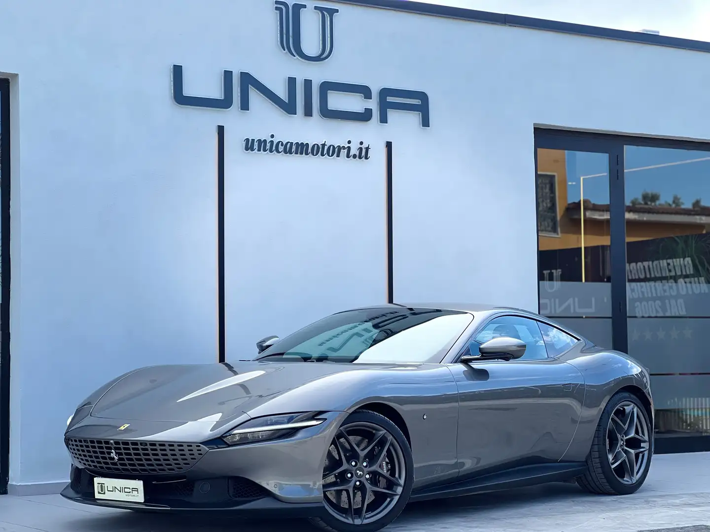 Ferrari Roma COUPE' 3.9 620cv F1 DCT IVA ESPOSTA Gris - 1