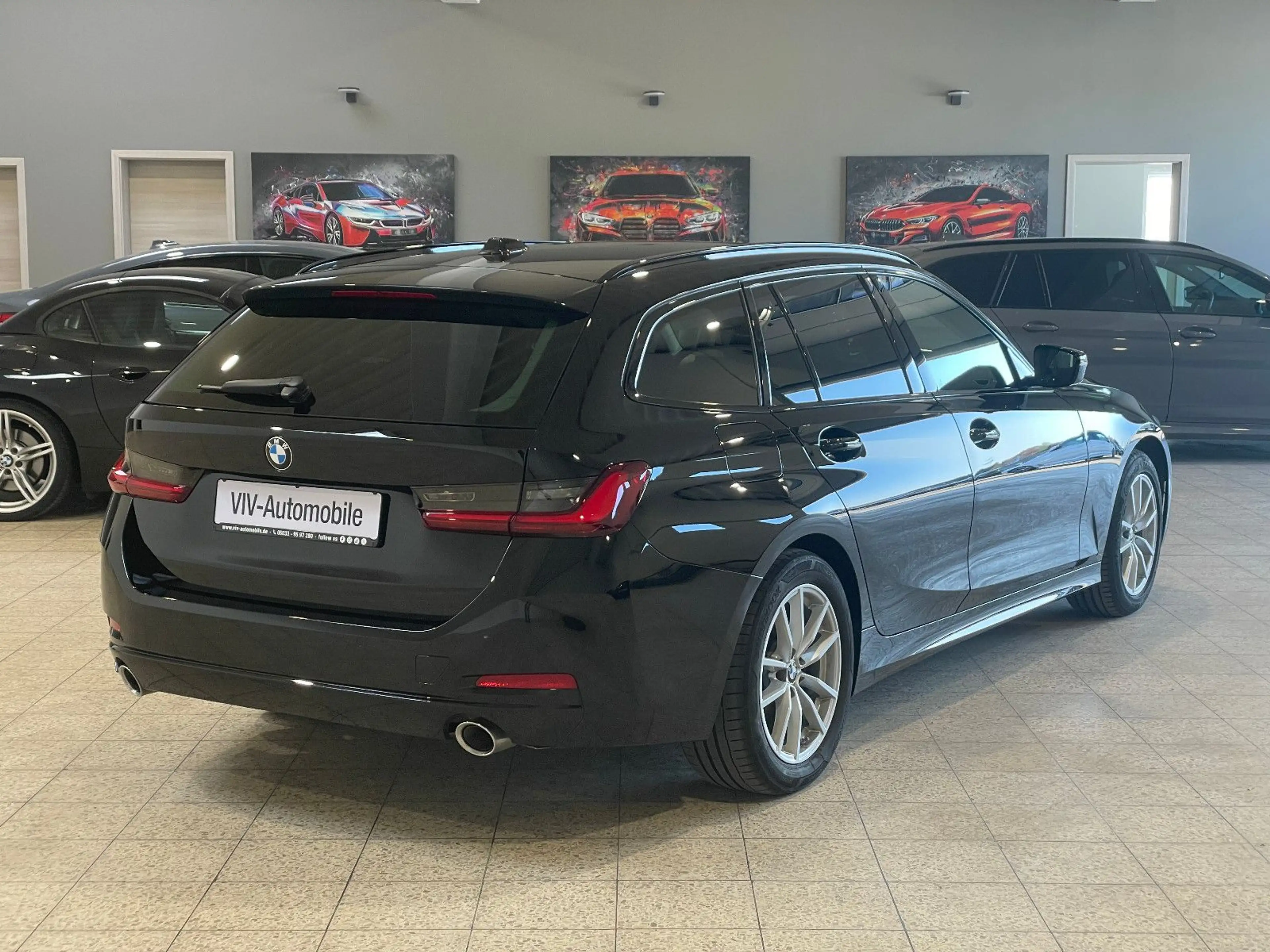 BMW 318 d Touring 1.Hand*Sport Sitze*Teil-Leder*M — photo 4