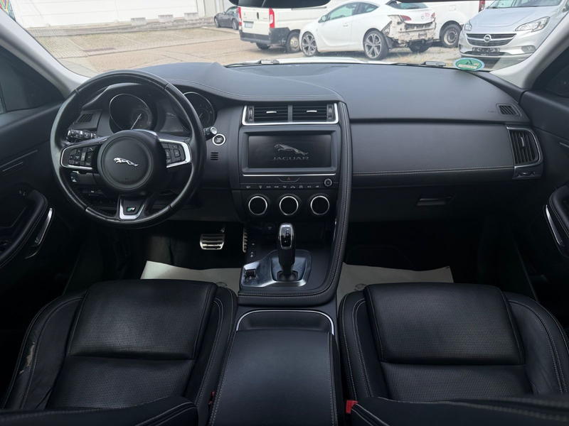 Jaguar E-Pace E-PACE R-Dynamic S AWD — photo 15