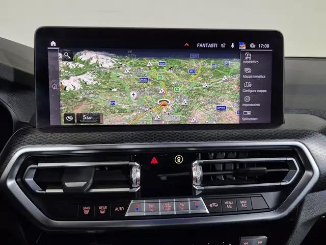 BMW X3 view 12