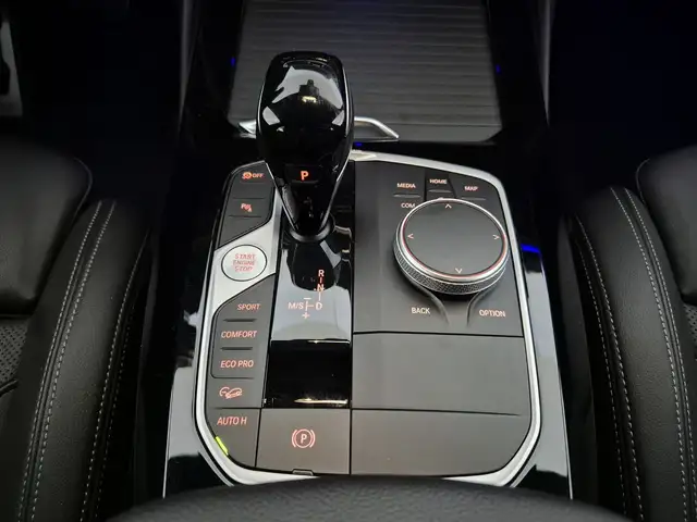 BMW X3 view 11