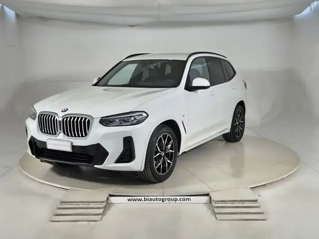 BMW X3 main image