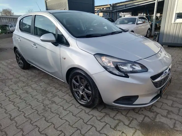 Opel Corsa E Edition AUTOMATIK+NUR 45000 km+TÜV/NEU