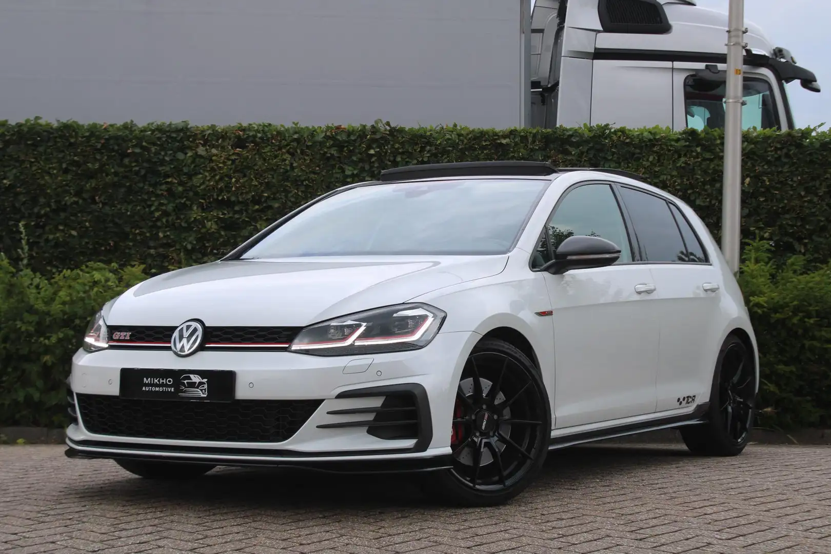 Volkswagen Golf GTI 2.0 TSI TCR | Panoramadak | Dynaudio | Virtual coc Blanc - 1