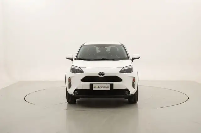 Toyota Yaris Cross view 8