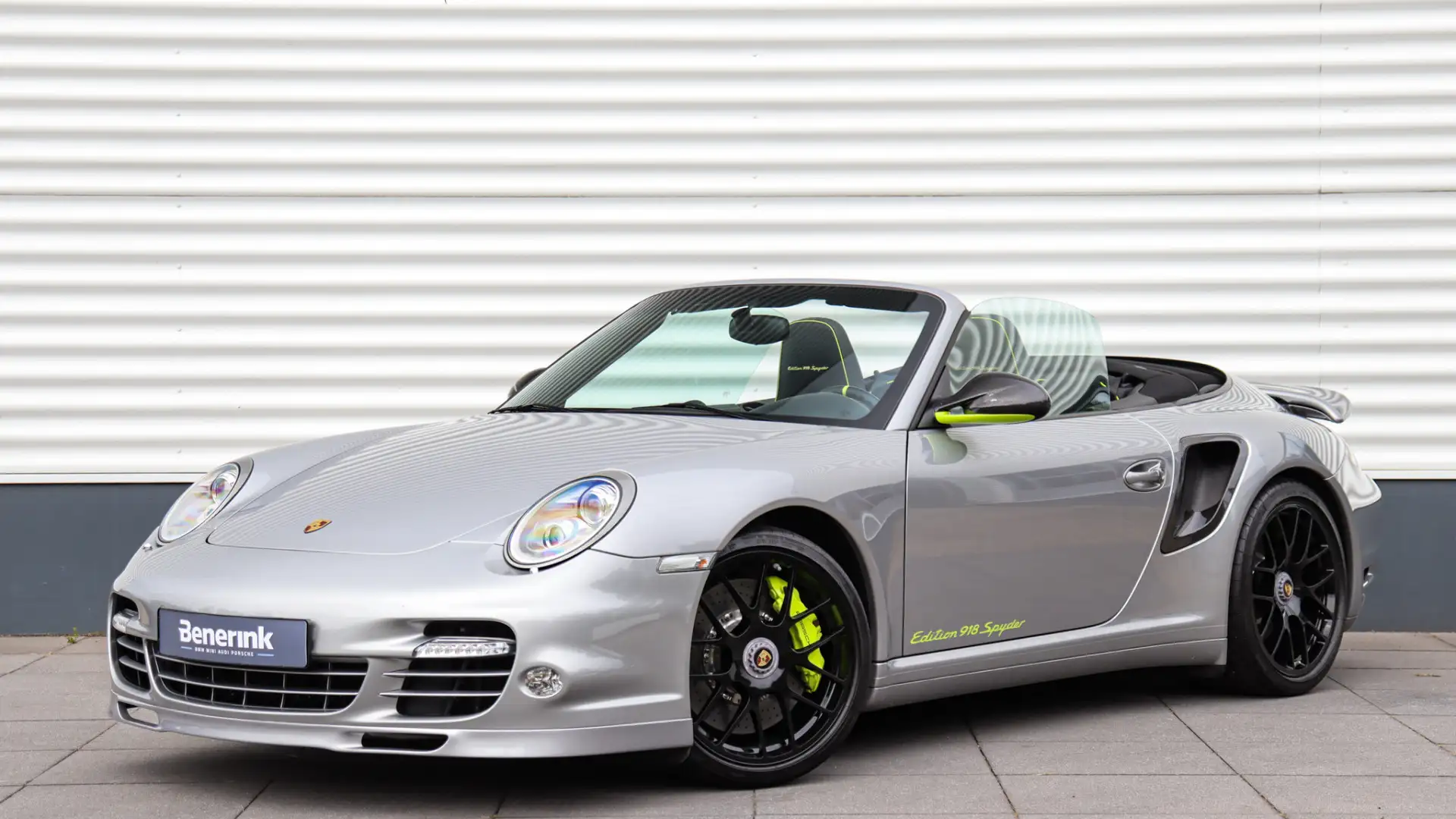 Porsche 997 Cabrio 3.8 Turbo S 918 Spyder Grijs - 1