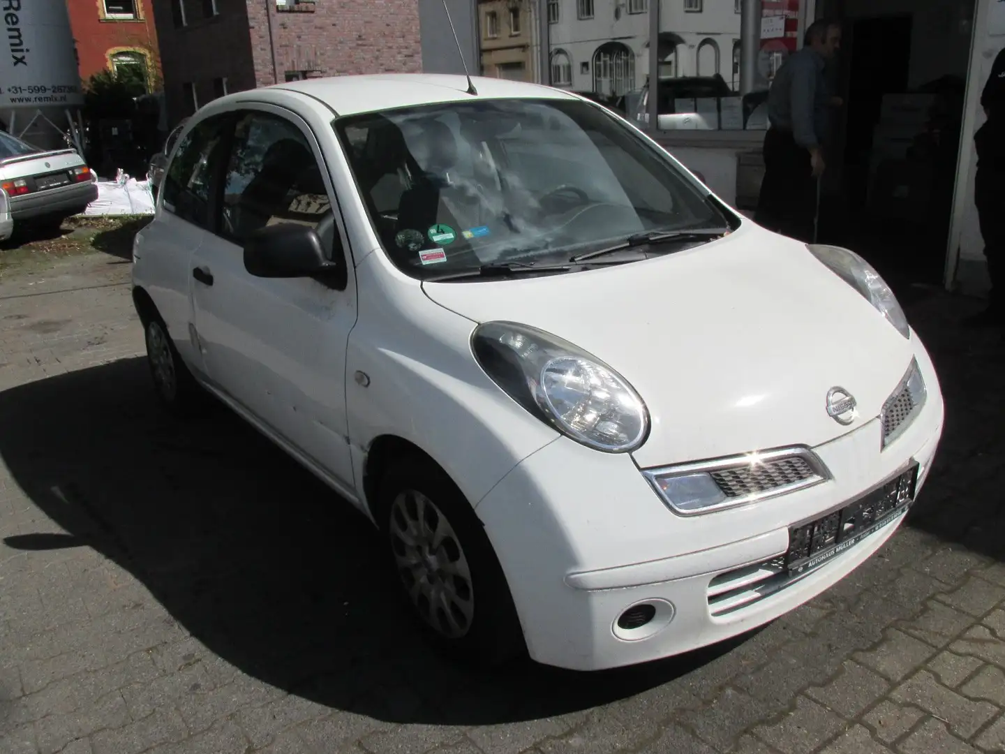 Nissan Micra 1.2 visia 48kW*KLIMA*MOD. 2010 Weiß - 2