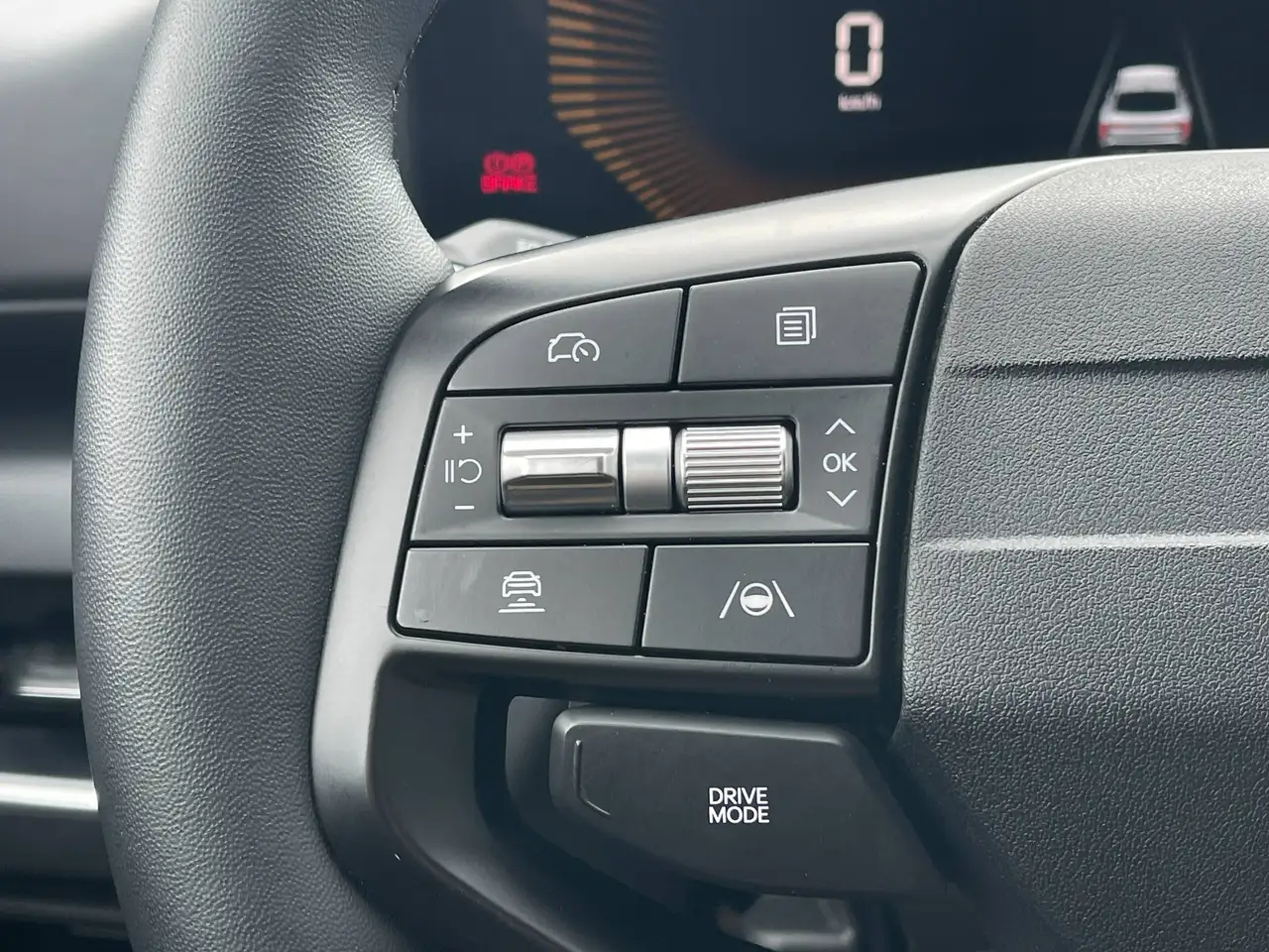 Kia K4 снимка Kia K4