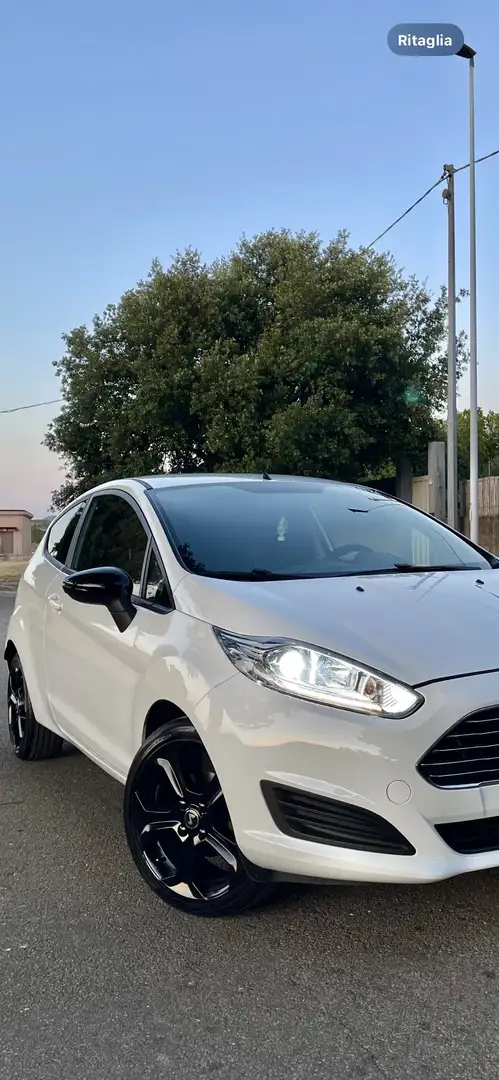 Ford Fiesta - 1