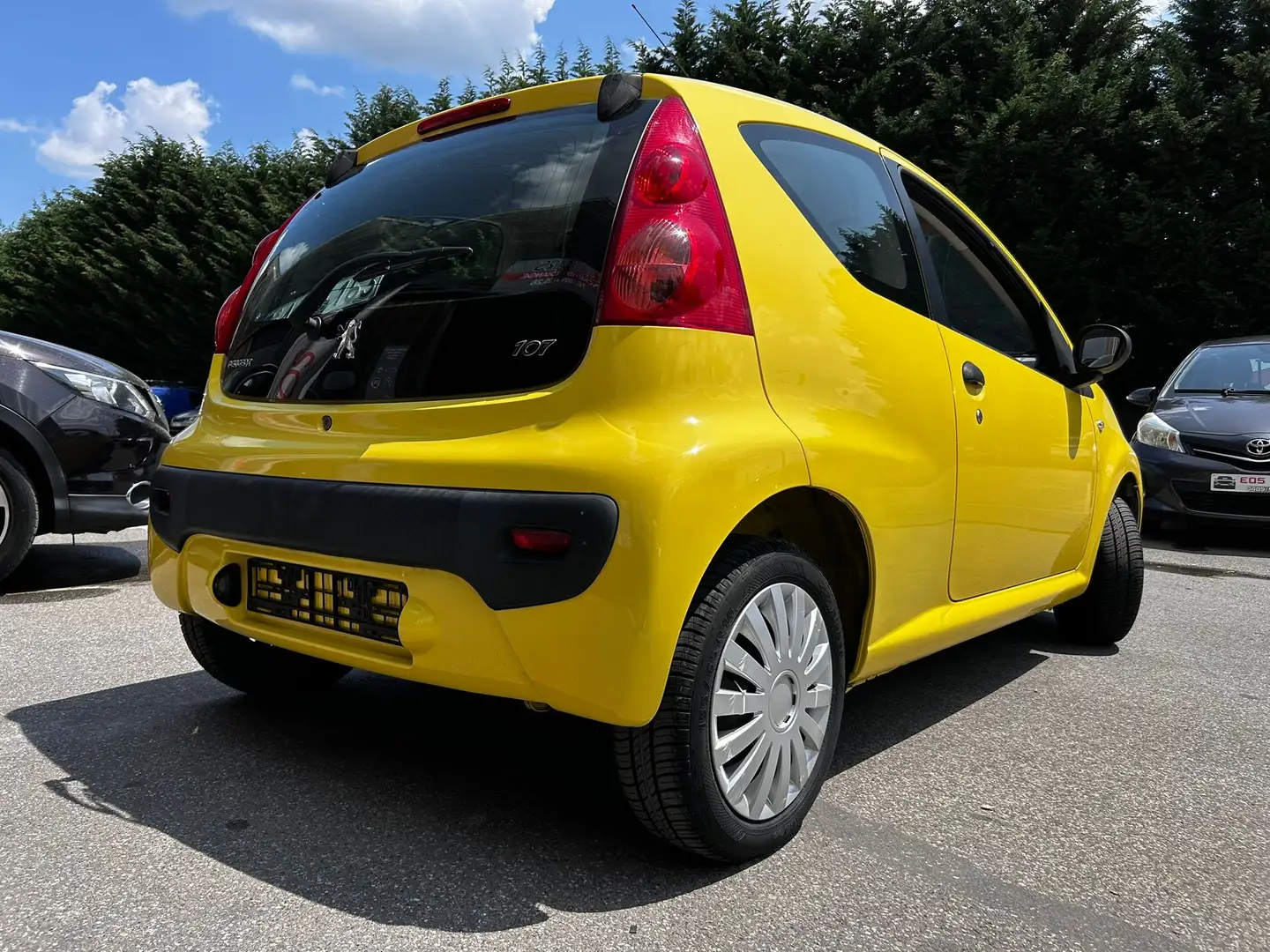 Peugeot 107 107 1.0i Urban Move 1°Prop Gar 1An Control ok - 2