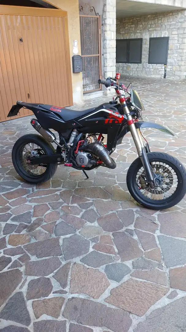 Husqvarna SM 125 CR Negro - 1