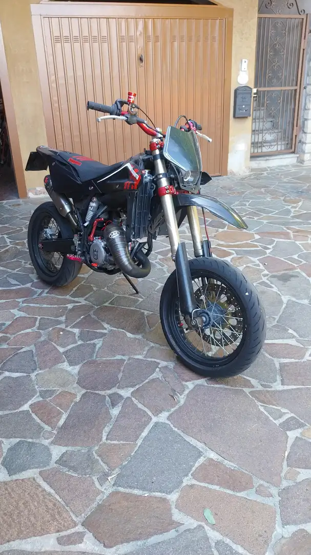 Husqvarna SM 125 CR Negro - 2