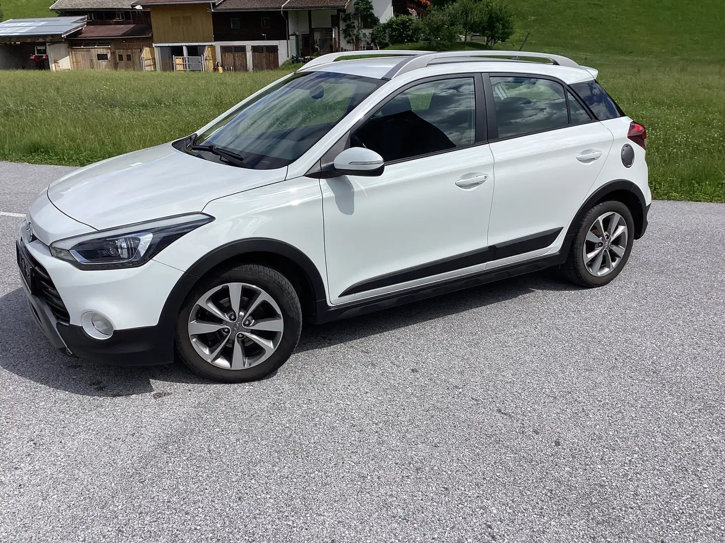 Hyundai i20 Acitve 1,0 T-GDi GO! Blanco - 2