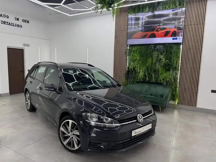 Volkswagen Golf VII Variant 1.6 TDI BMT Advance DSG7 2019