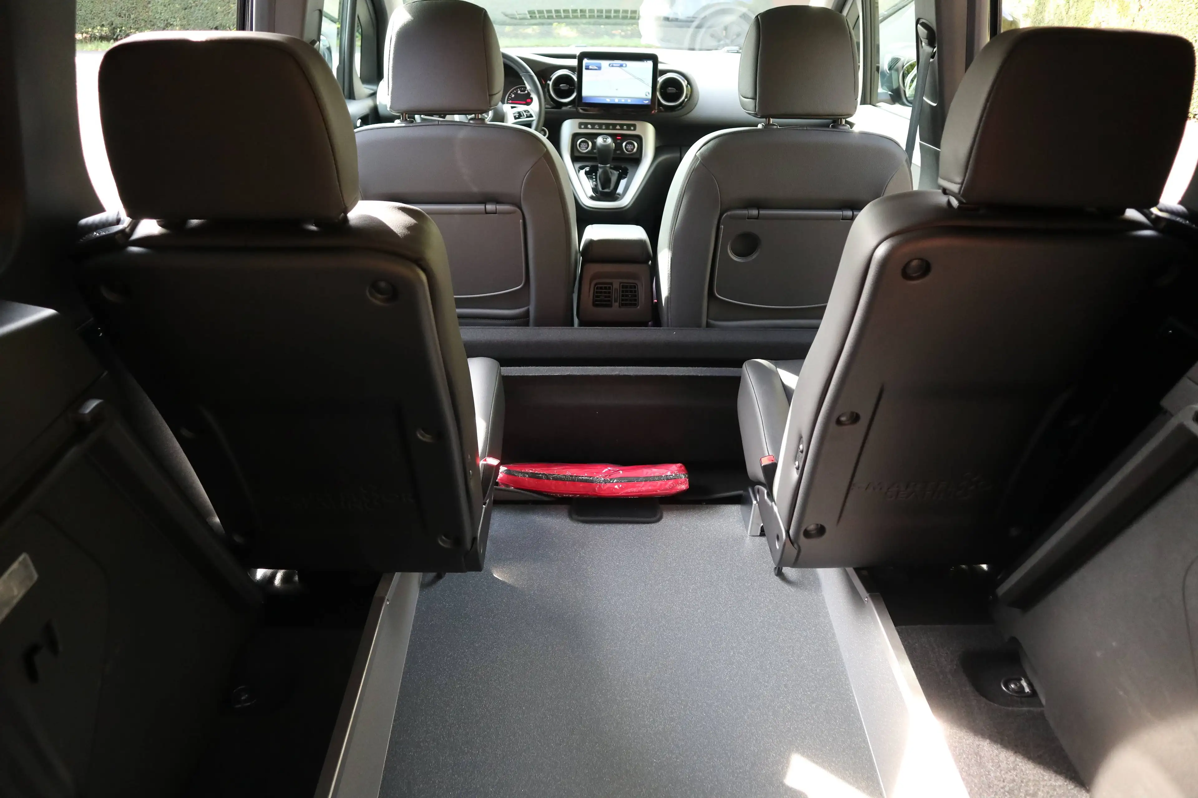 Mercedes-Benz T-Class 180 Edition*rollstuhlgerecht*neuer AMF-Bruns Umbau*Wenderampe*5.Sitzer* — photo 13