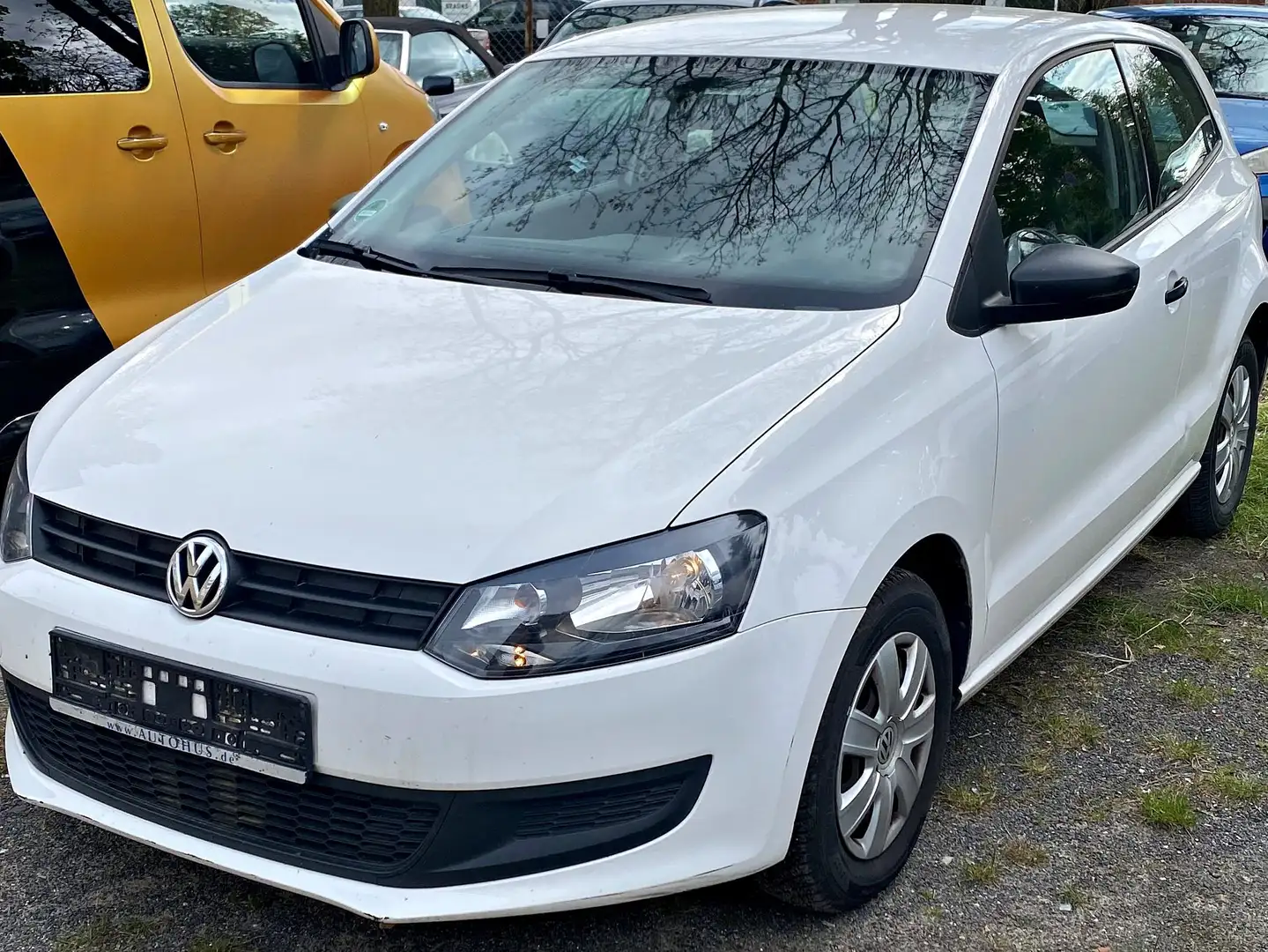 Volkswagen Polo Trendline, Tempomat, PDC, HU/AU 03/25 Weiß - 2