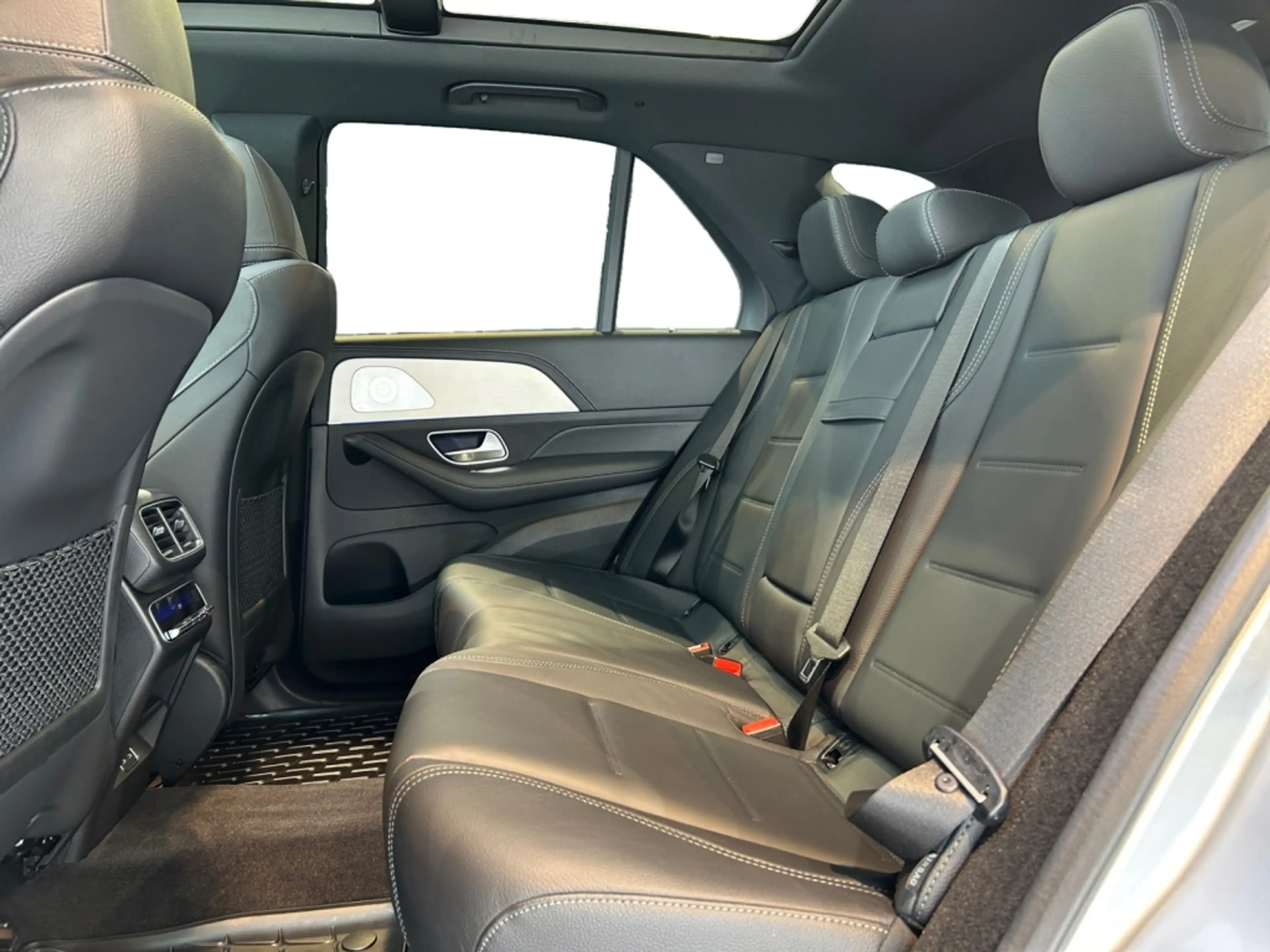 Mercedes-Benz GLE 450 4matic AMG AMG+MBUX+Burm+MBeam+HUD+Pano — photo 11