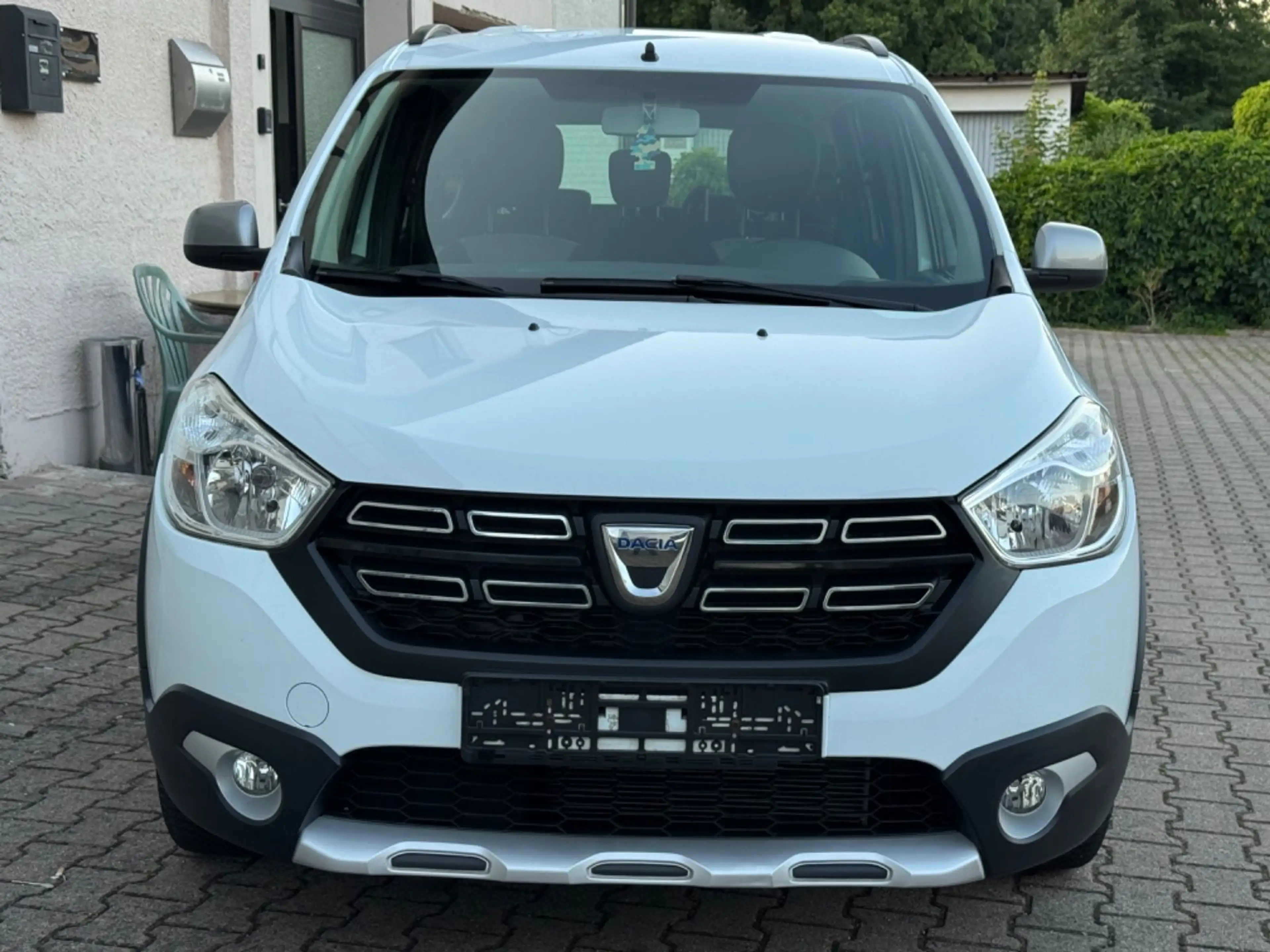 Dacia Lodgy Stepway 7-SITZER NAVI TEMP. FACELIFT MwSt. — photo 13