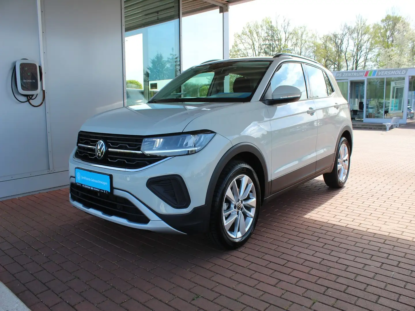 Volkswagen T-Cross 1.0 TSI Life Grau - 2