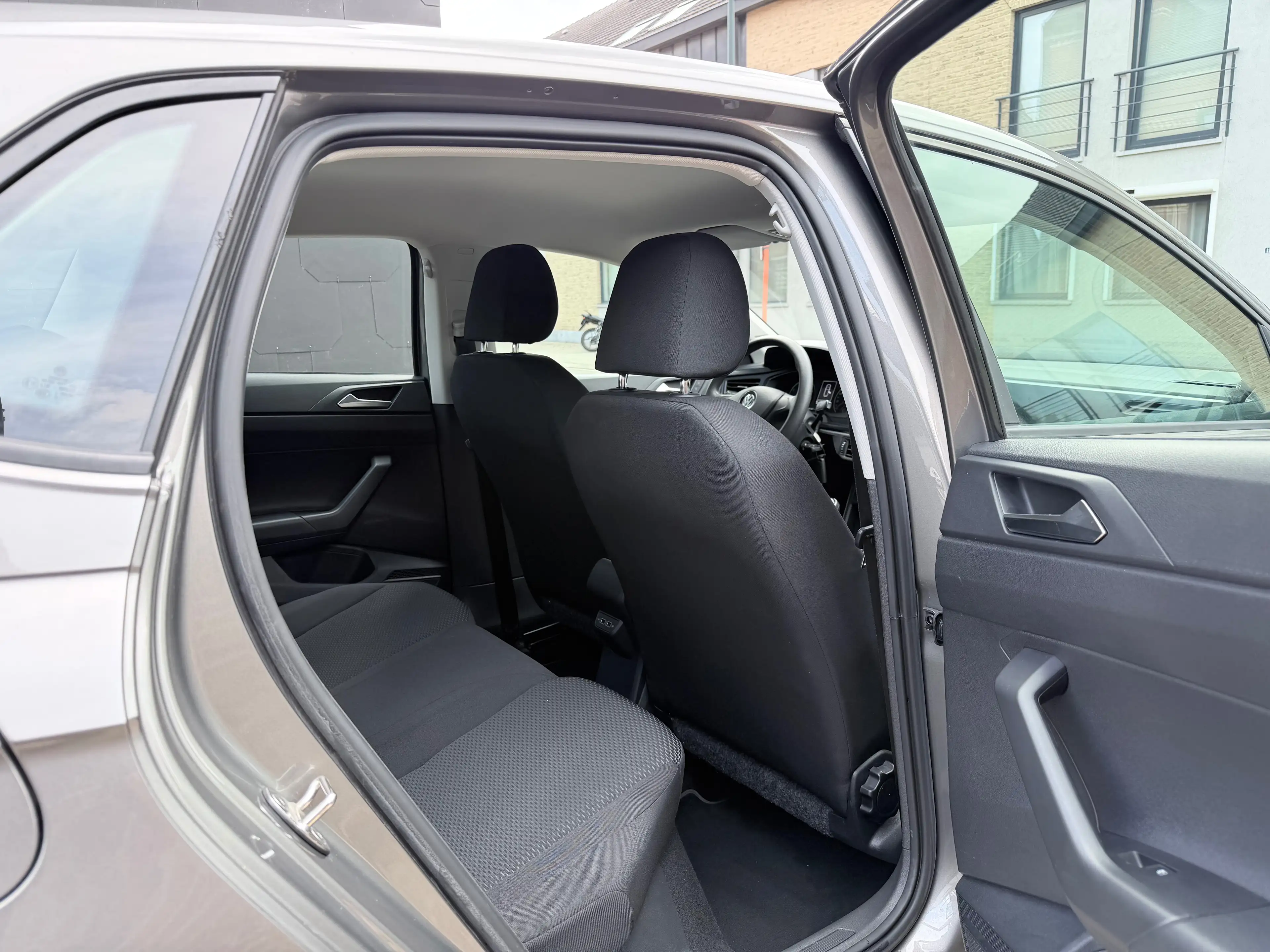 Volkswagen Polo 1.0 TSI EDITION TRENDLINE  | CARPLAY | AIRCO | PDC | CRUISE — photo 9