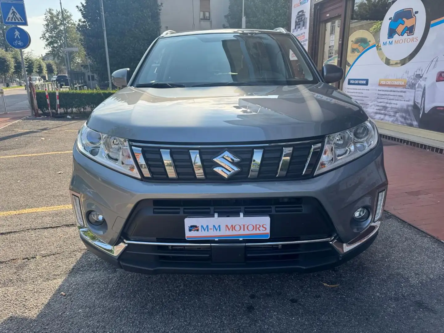 Suzuki Vitara 1.0 Boosterjet Starview   ** UNICO PROPRIETARIO ** Gris - 2