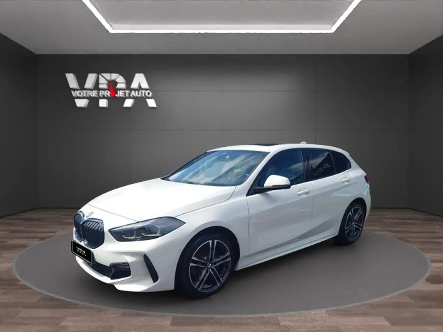 BMW 120 BMW Série 1 F40 120i M Sport · 178ch Blanc - 1