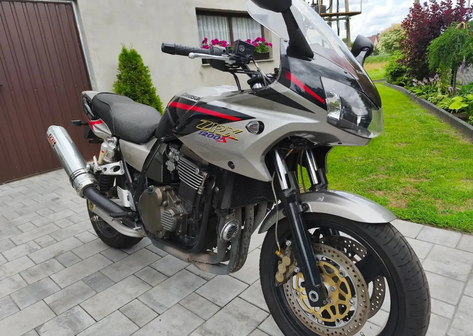 Kawasaki ZRX 1200 Szary - 2