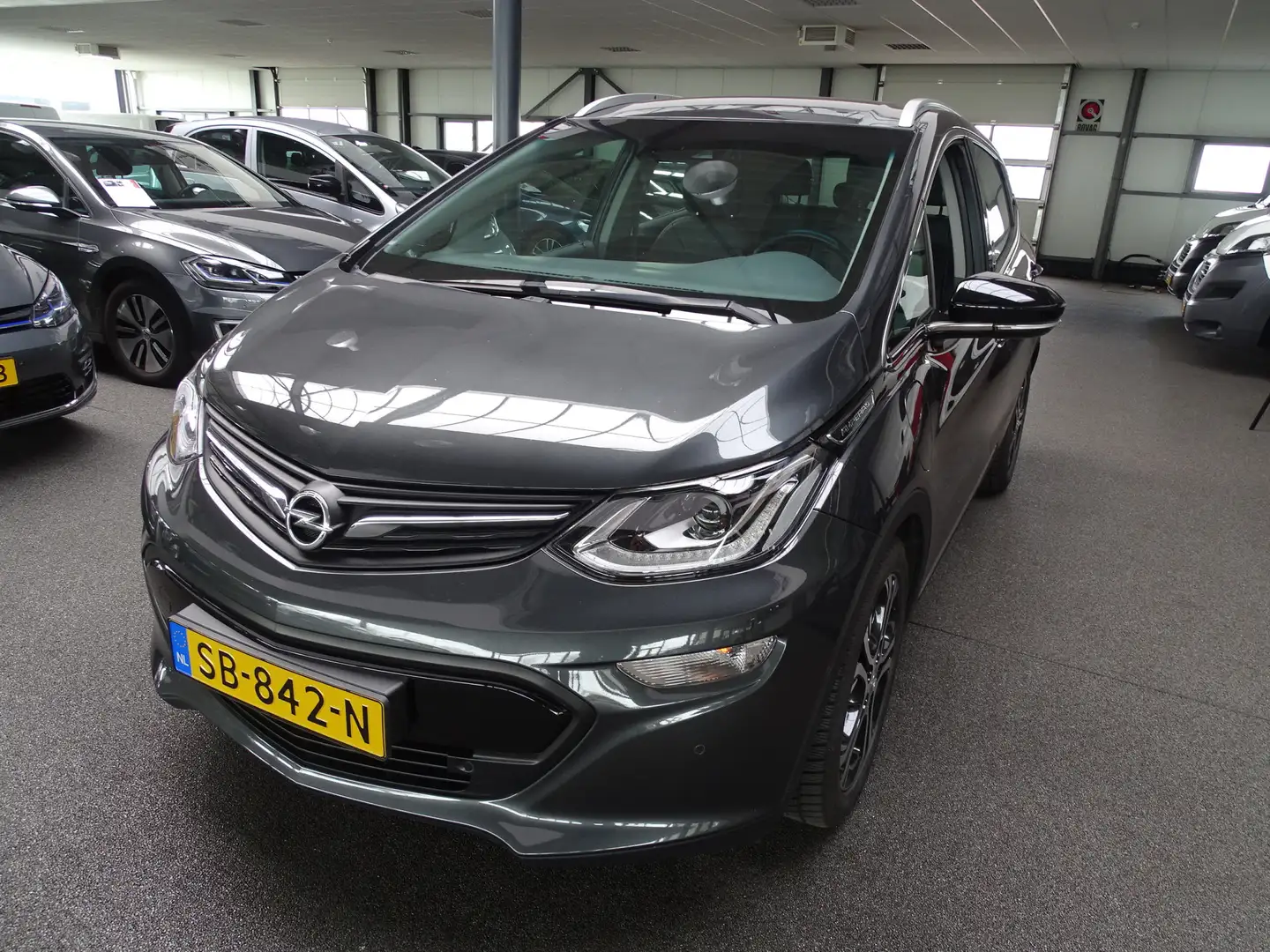 Opel Ampera-E Launch executive 60 kWh, Nieuw Accupakket Afleverk Grey - 1