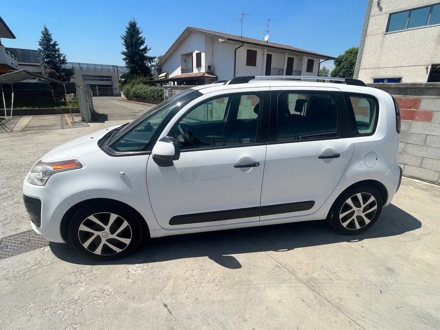 Citroen C3 C3 Picasso Picasso 1.4 vti Exclusive  E5 Bianco - 2
