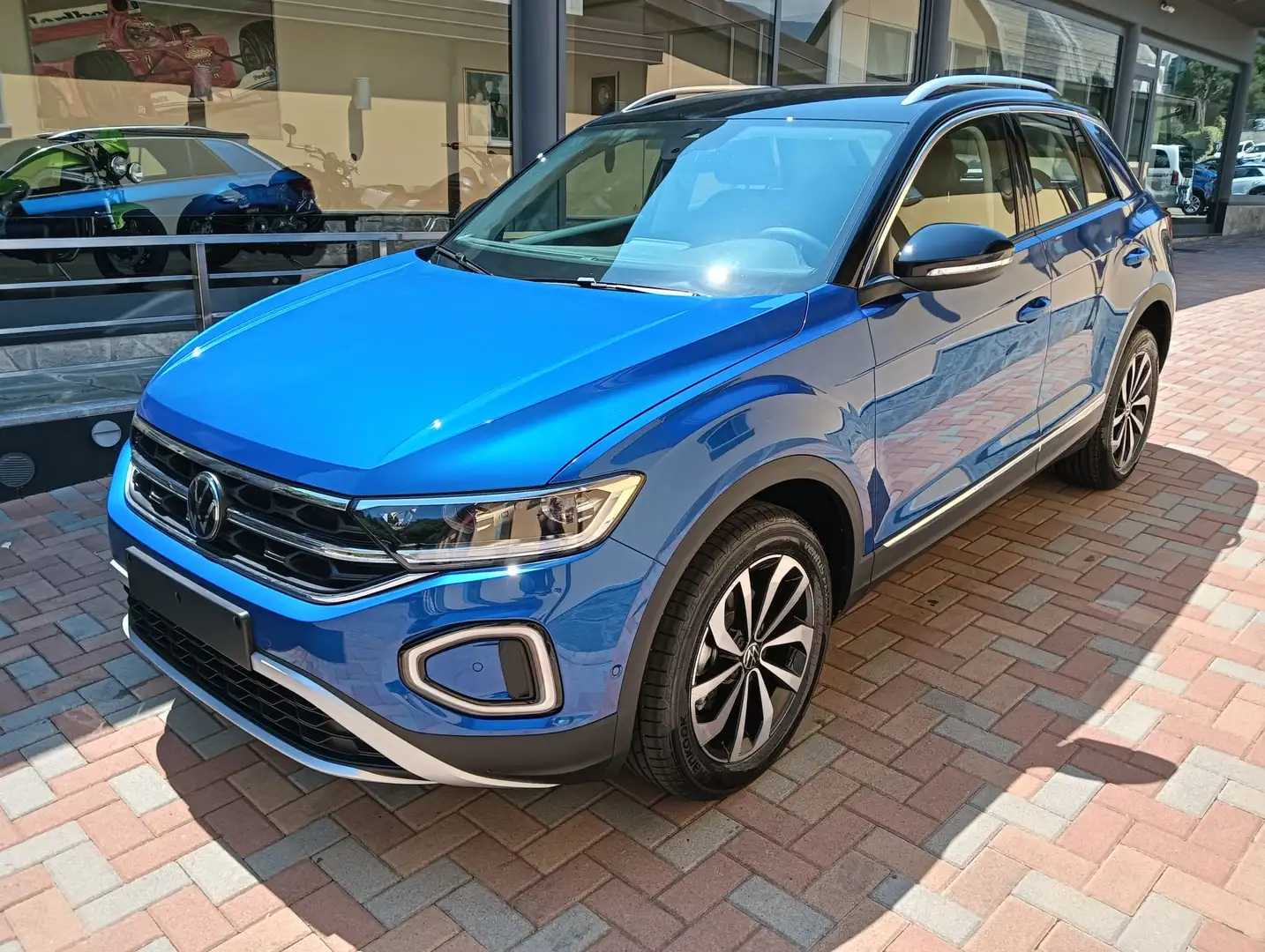 Volkswagen T-Roc 1.0 tsi Style 115cv Blu/Azzurro - 1