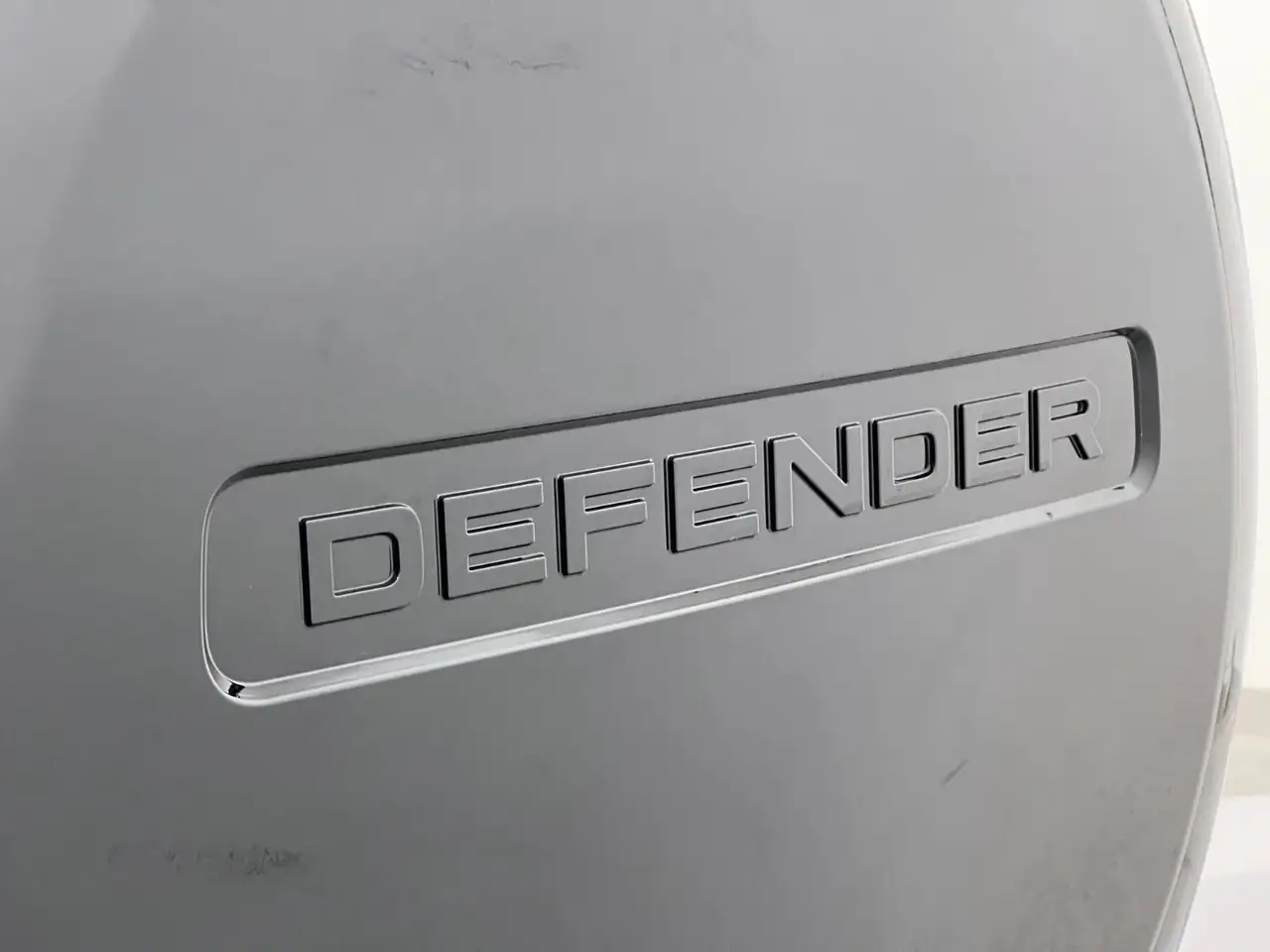 Land Rover Defender снимка Land Rover Defender