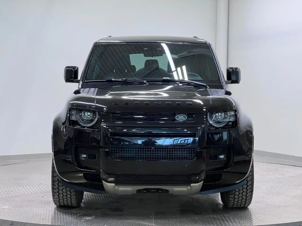 Land Rover Defender снимка Land Rover Defender