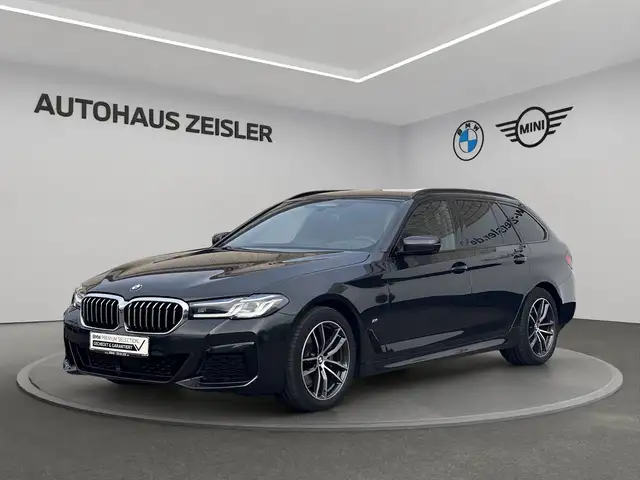 Bmw 520 d Touring M SPORTPAKET Komfortsitze Head Up AHK La