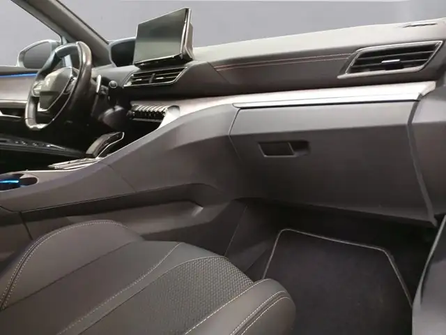 Peugeot 3008 view 14