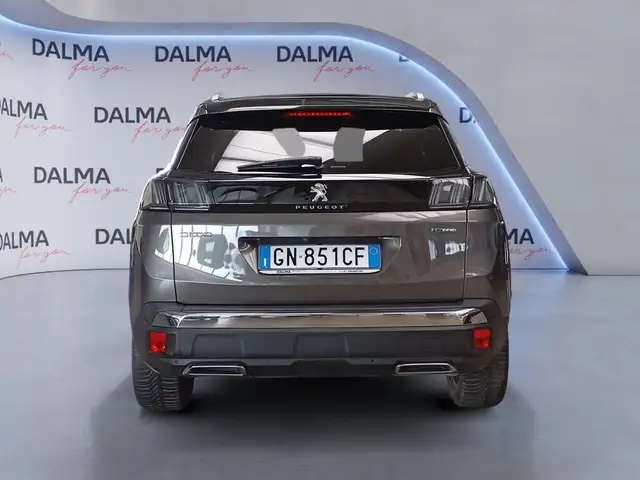 Peugeot 3008 view 4