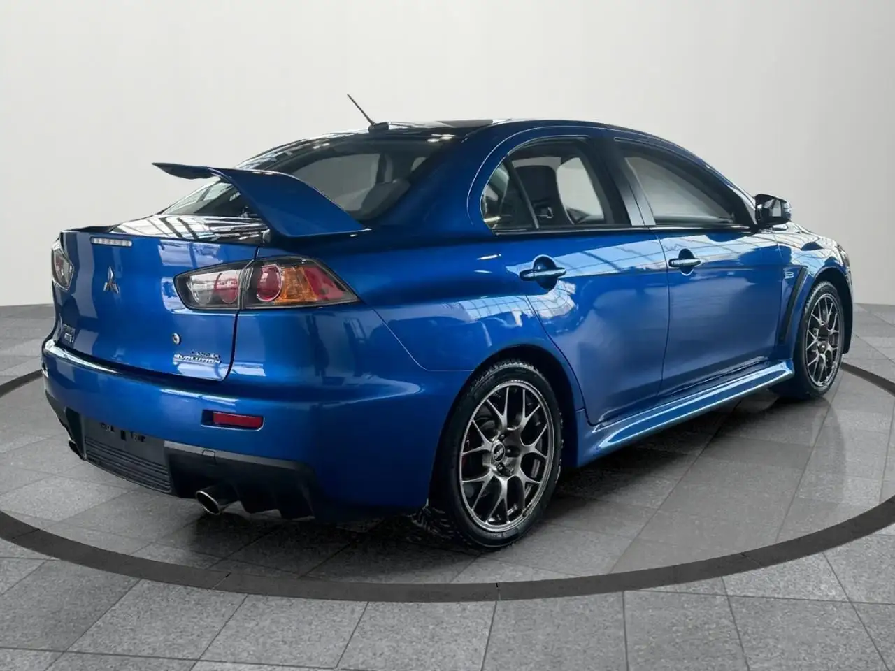 Mitsubishi Lancer снимка Mitsubishi Lancer