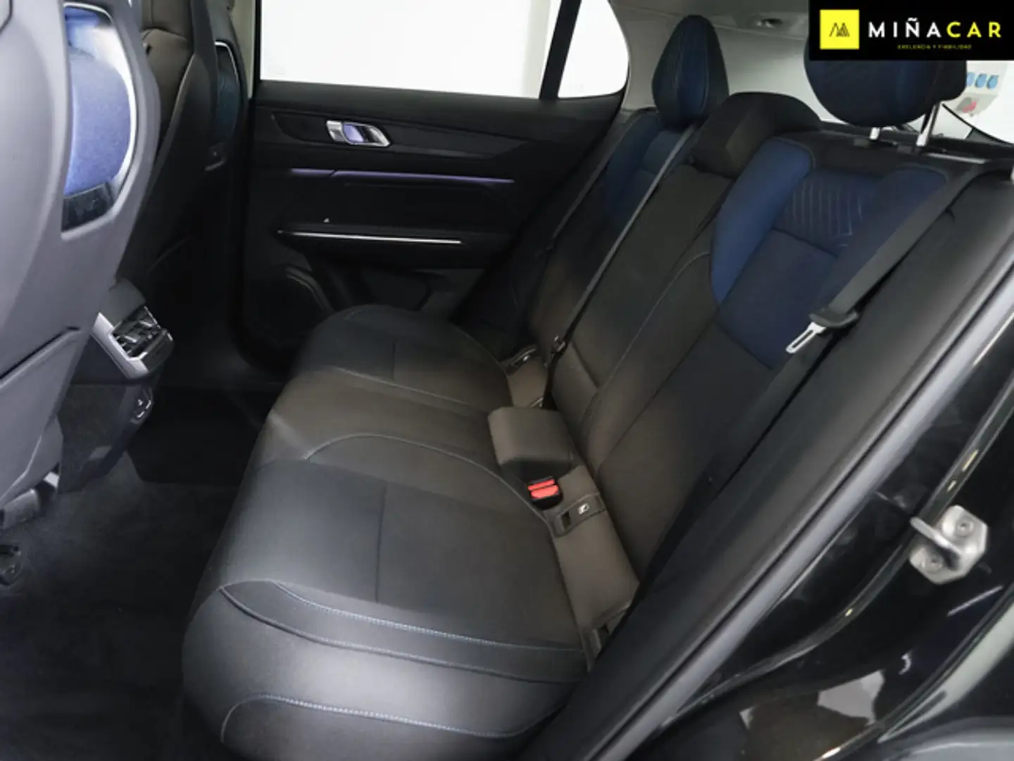 Lynk & Co 01 1.5T PHEV Negro - 2
