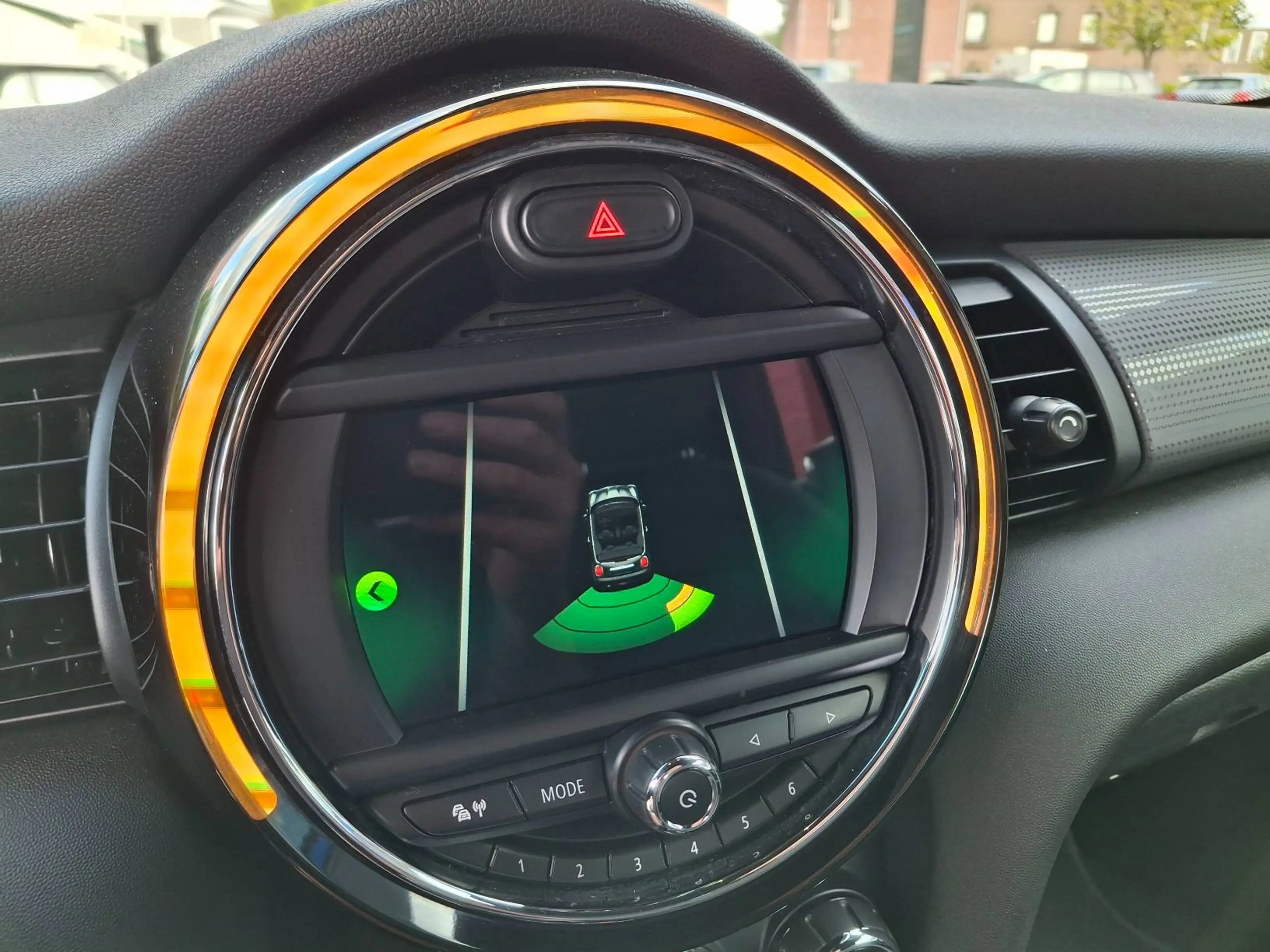 MINI Cooper Cabrio Mini Cabriolet 1.5 Cooper 136cv GPS/TEL BT/SIEGES CHAUFF/PH AUT/AB/APS ARR — photo 12