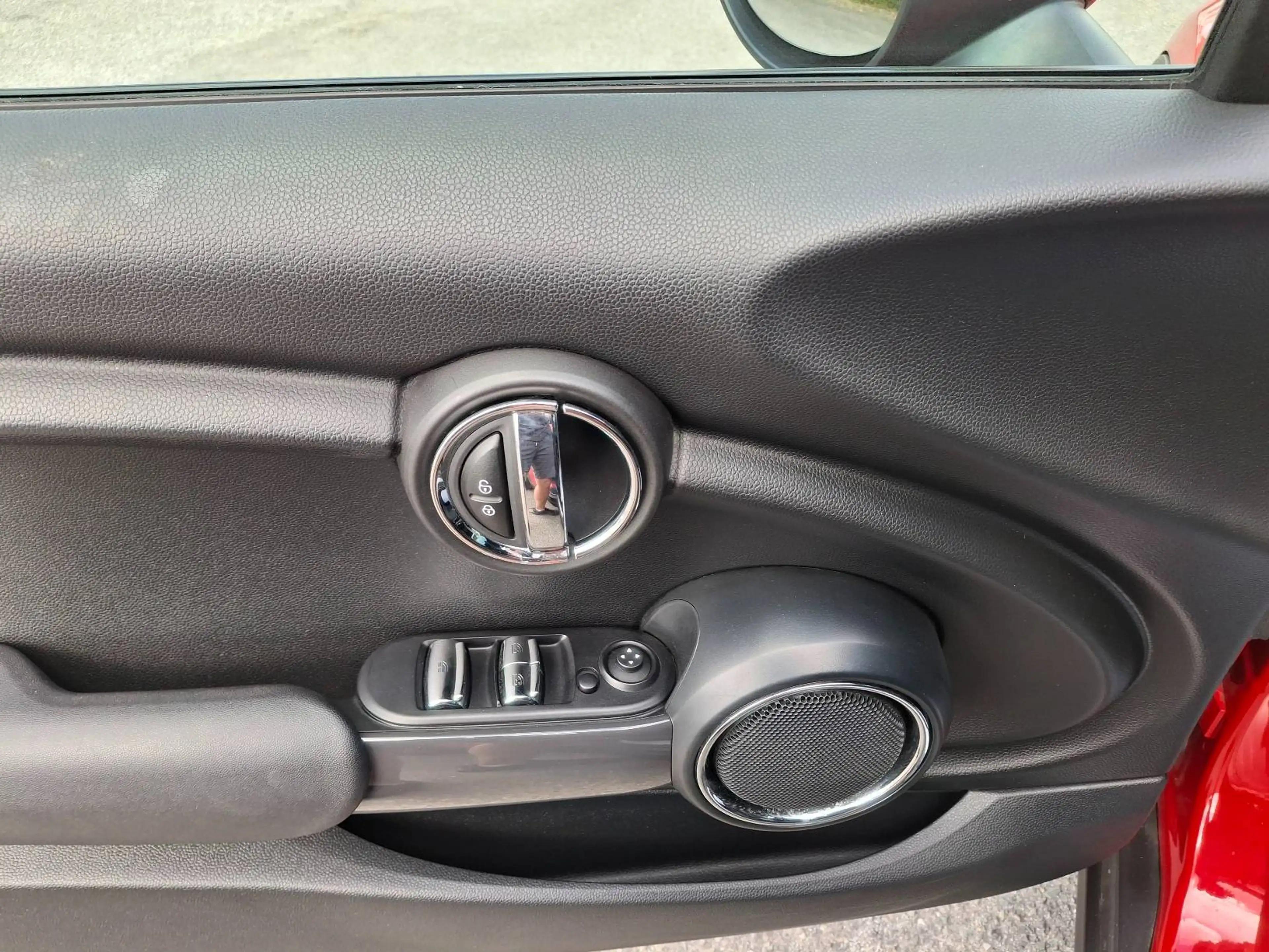 MINI Cooper Cabrio Mini Cabriolet 1.5 Cooper 136cv GPS/TEL BT/SIEGES CHAUFF/PH AUT/AB/APS ARR — photo 9