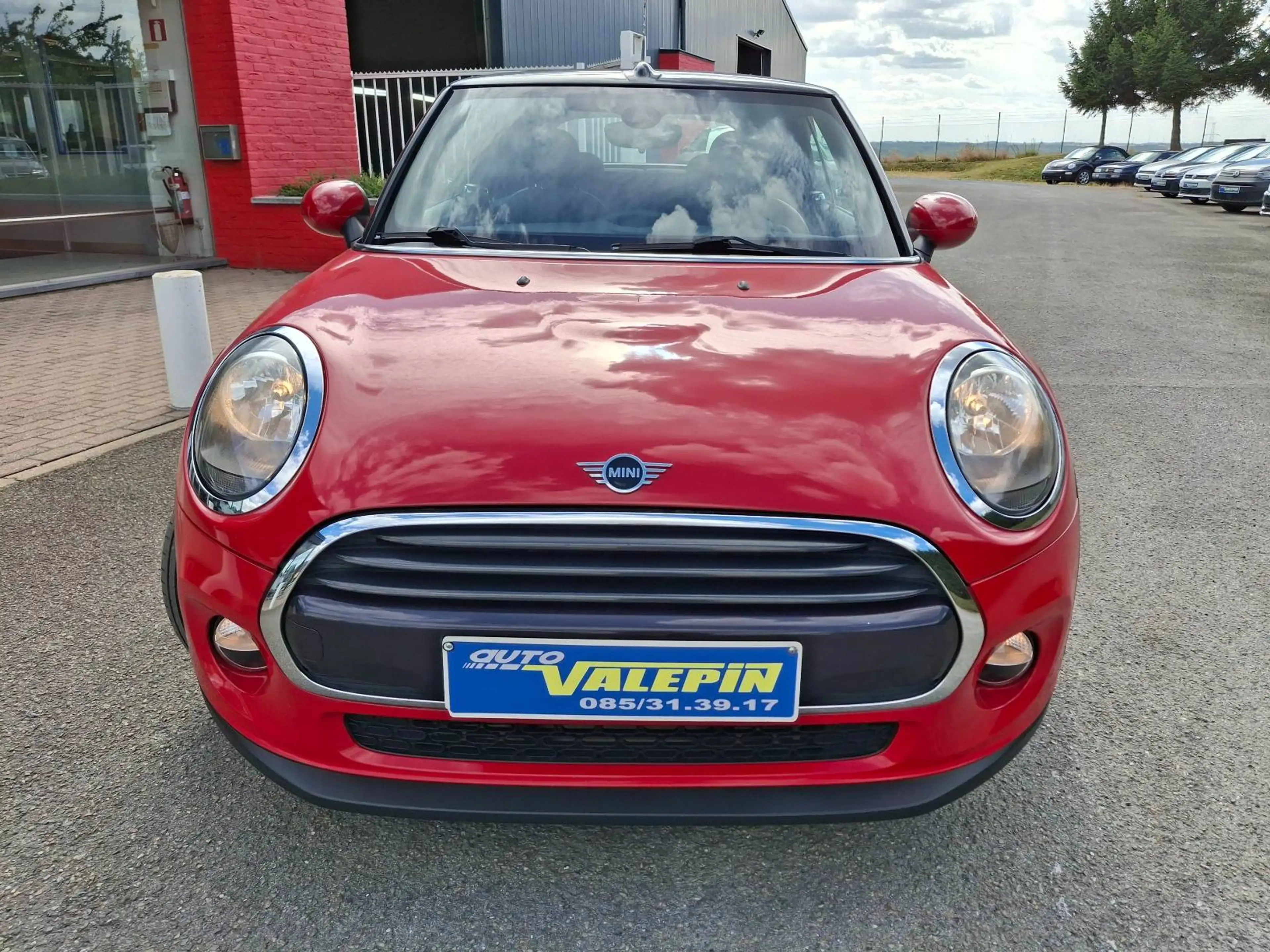 MINI Cooper Cabrio Mini Cabriolet 1.5 Cooper 136cv GPS/TEL BT/SIEGES CHAUFF/PH AUT/AB/APS ARR — photo 2