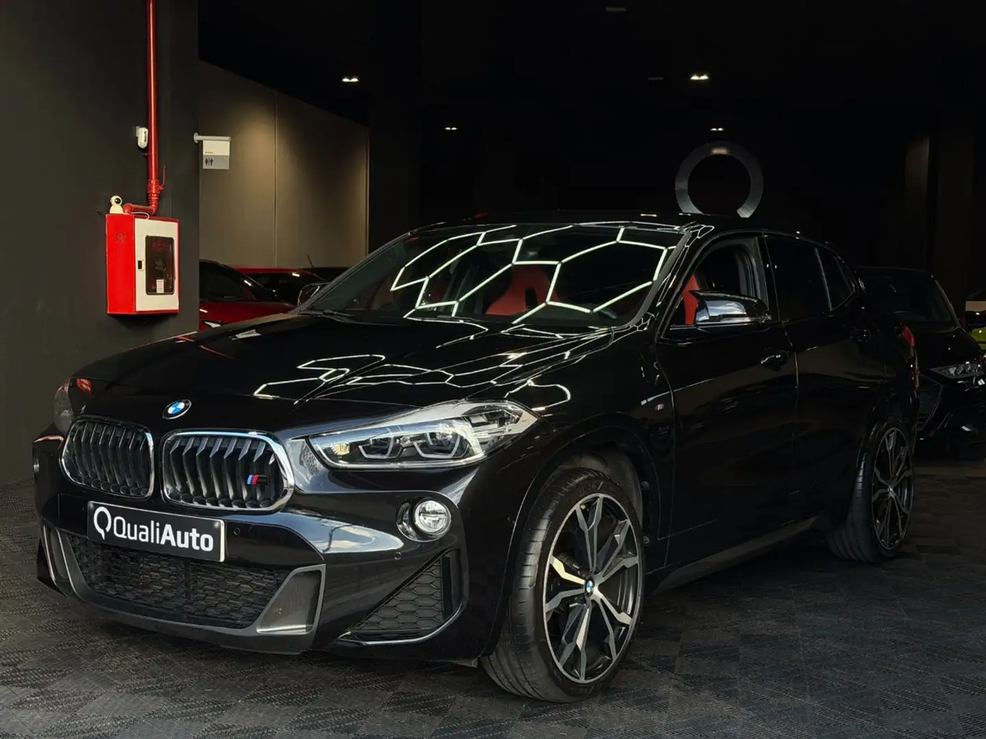 BMW X2 sDrive 18dA Business Negro - 2