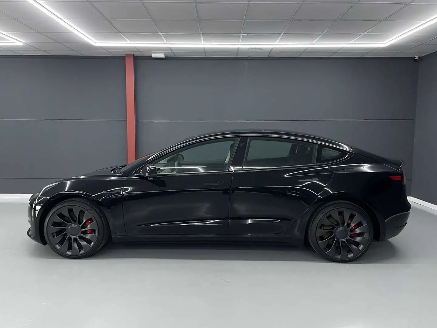 Tesla Model 3 Performance Dual Motor 34.660 neto Negro - 2