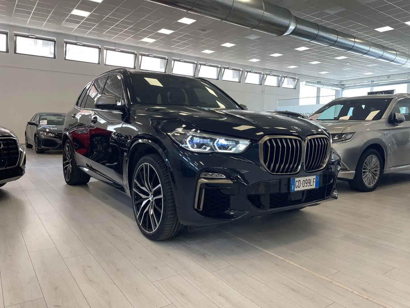 BMW X5 M50d - 1