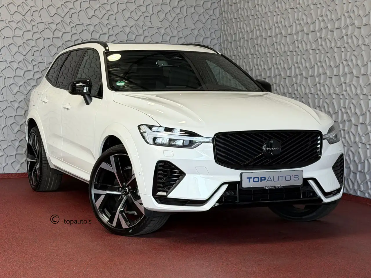 Volvo XC60 2026