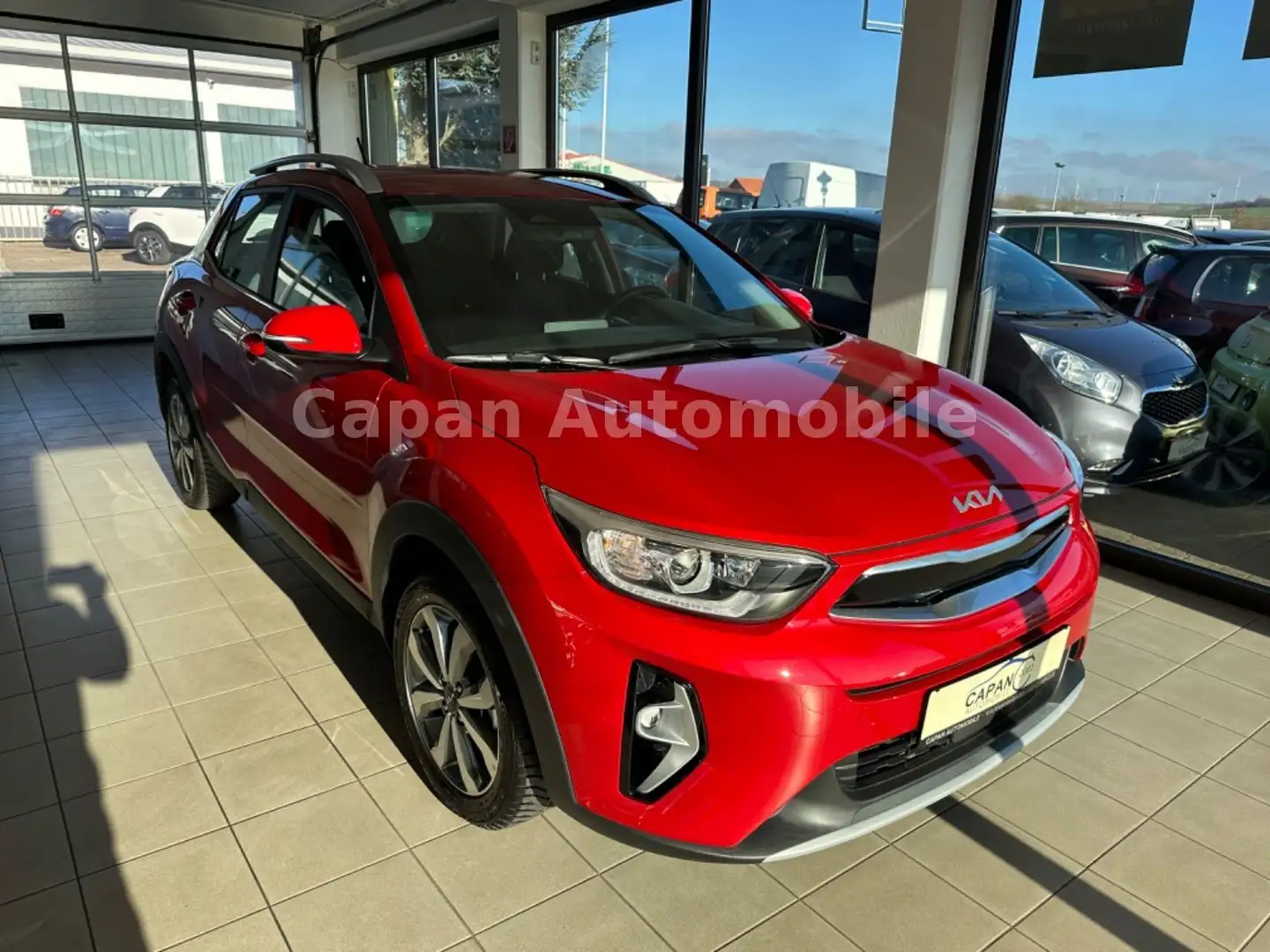 Kia Stonic Vision 1.Hand/Scheckheft/Kamera/SHZ/EURO6 Rot - 1