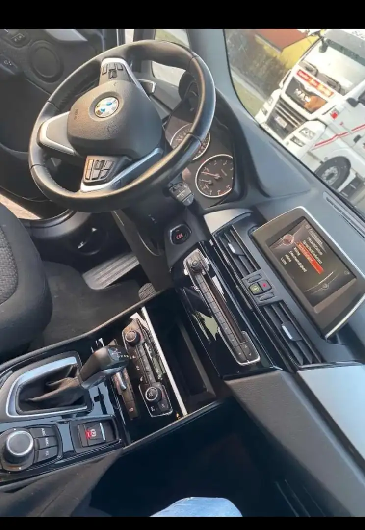 BMW 220 220d Gran Tourer Aut. Advantage - 2